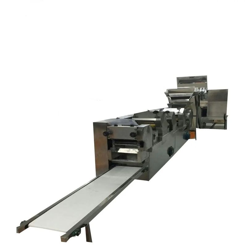 Multifunktionelle Noodle-Machinerie 300 kg/h Produktionskapazität Motor Kernkomponenten
