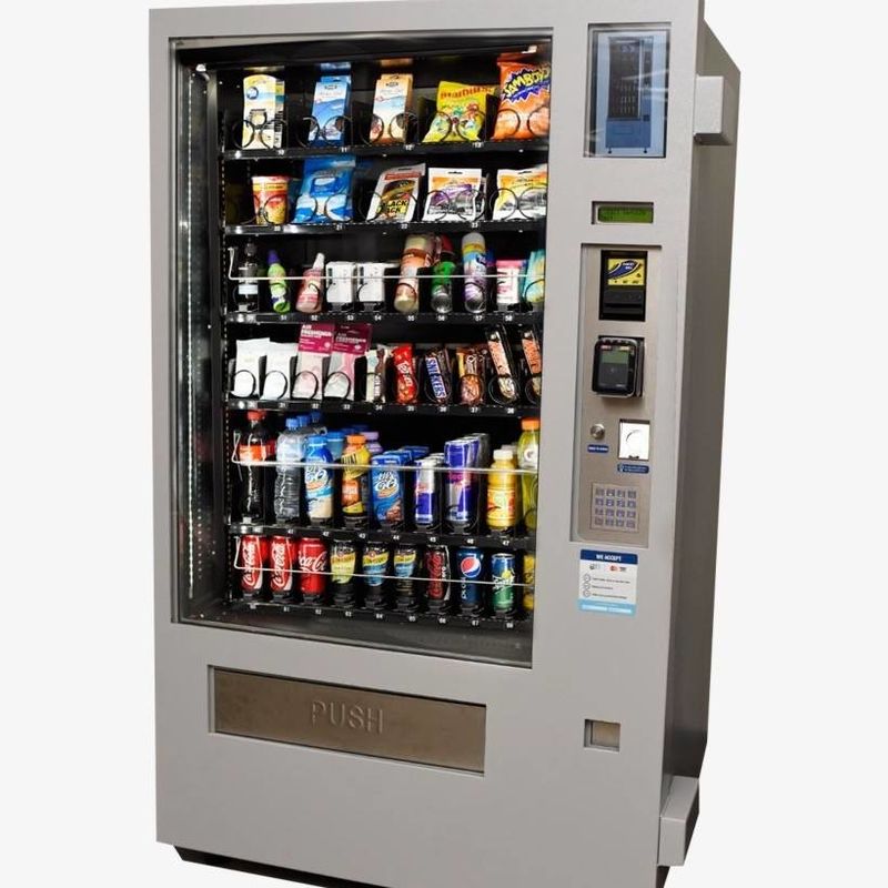 220V 50HZ Kaltgetränke-Verkaufsautomat mit individueller Farbmalung